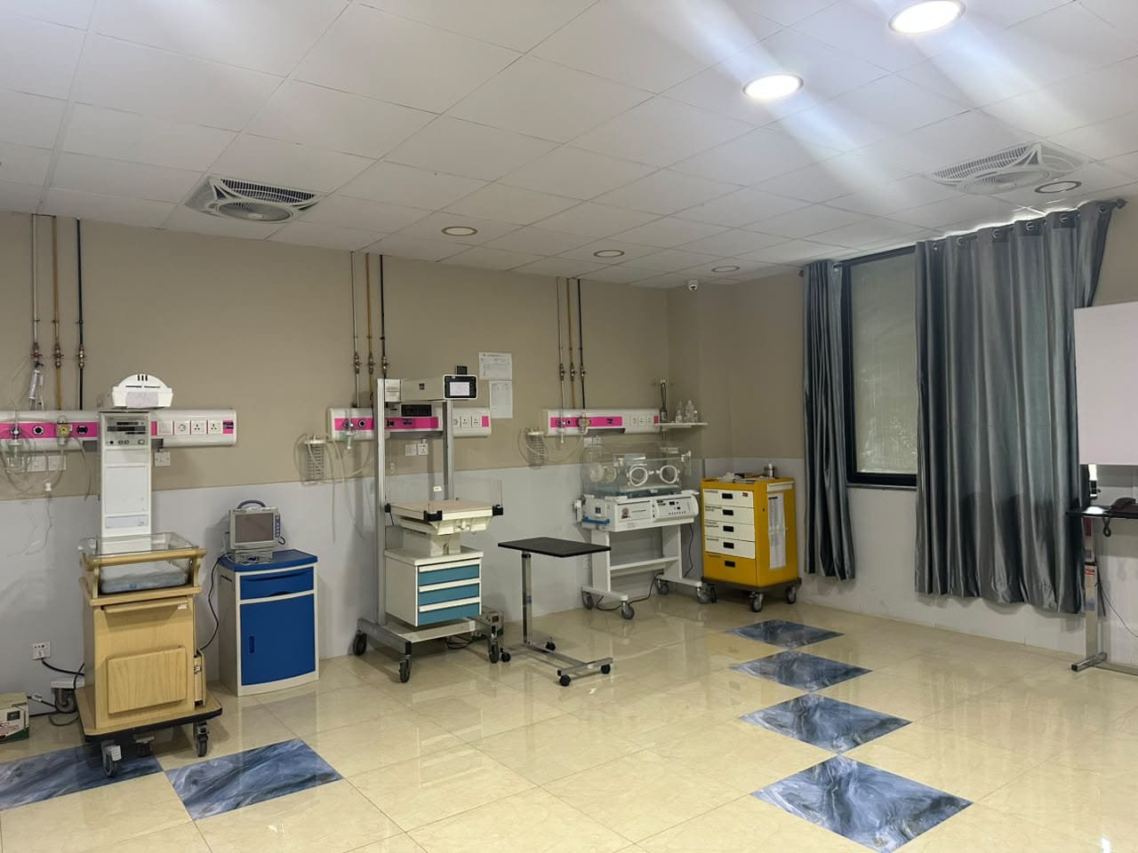 Al Rasheed Hospital NICU & Maternity Unit